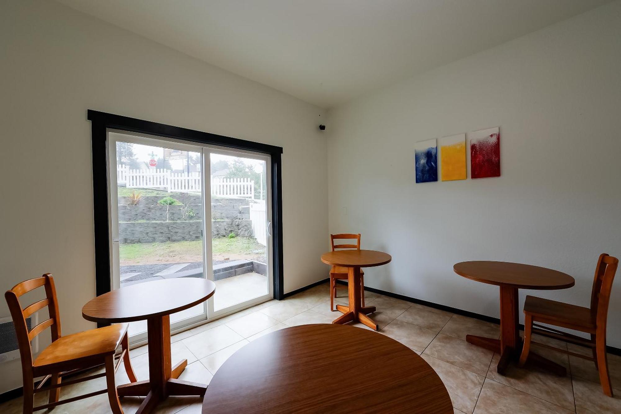 Coastal Inn By Oyo Lincoln City - Oregon Coast Hwy Экстерьер фото